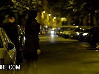 Luxure: Покірну Клер Кастель домінує гаряча пара