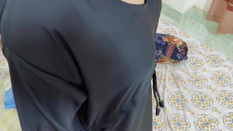 HottyKisku02: Дезі зведена сестра трахається на кухні, вірусне х відео bangla talk