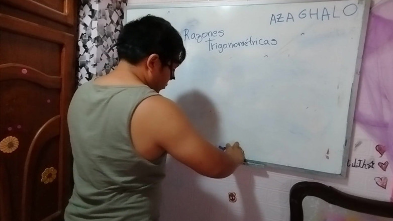 Rosaroja: ตรีโกณมิติ: อัตราส่วนตรีโกณมิติ