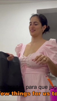 Ella fue de compras y cuando llegó a casa me sorprendió con ...