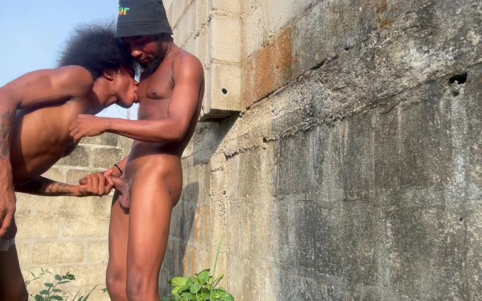Baddestboyx: A Quick and Fast Blowjob Outdoor Scene