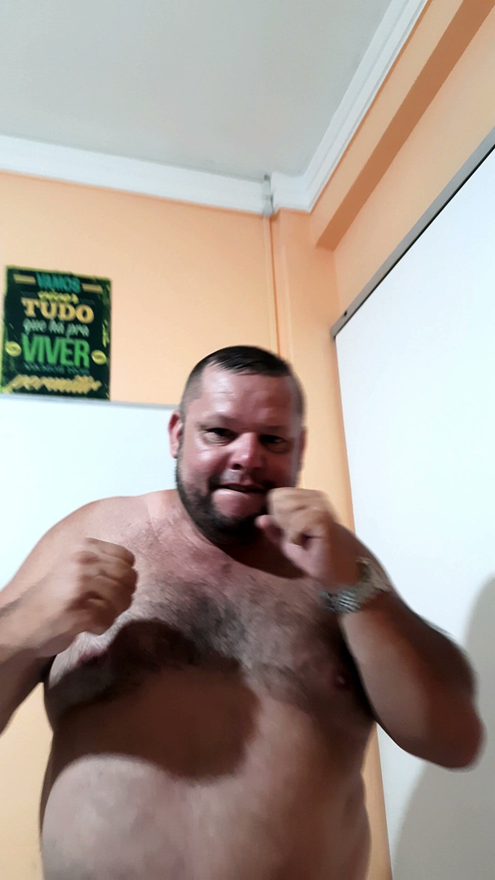 Punchbagplz: Боєць bulldozer домінує над тобою
