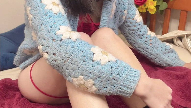 sweethanajapanese: 자지 모자에 기름을 넣고 천천히 작은 후장을 넣습니다.