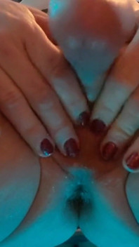Krystall Cox inserindo um taco de beisebol na bunda Unti Cumming, x Cckk