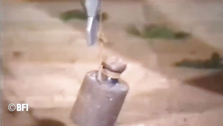 Hardcore slave sex: Slavesex 008 - лездом мучить в панчохах рабині