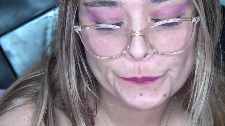 Angel eyes studio: MENELAN BERUANG BERGETAH BERPASANGAN!!