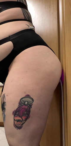 Feelingharmony: Naga Dildo menunggang