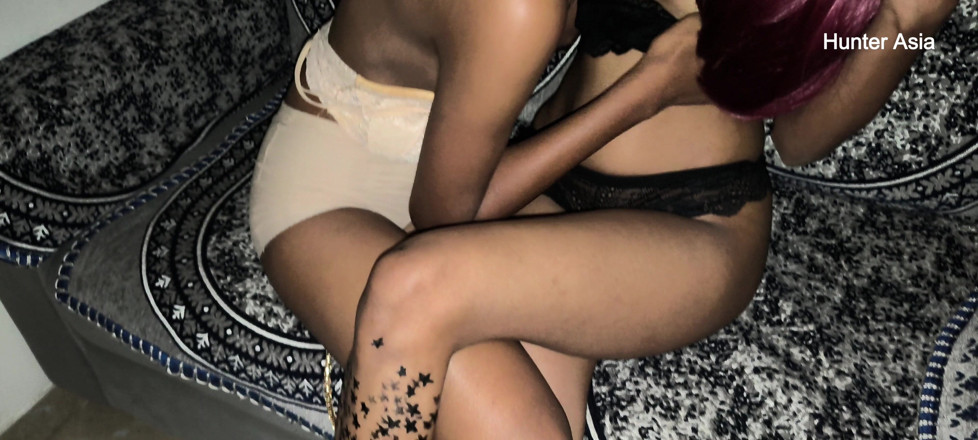 hunter Asia: Ngentot lesbian di tengah malam
