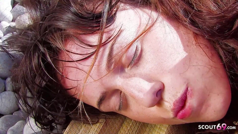 Full porn collection: Sexy teen Samantha on the beach fucked by step brother...