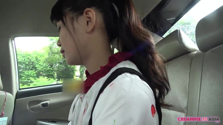 Creampie In Asia: Amına vurdum ve yarağımla itti