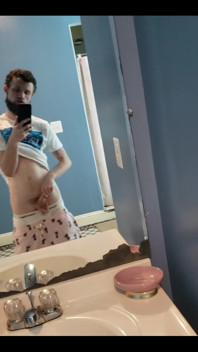Pentru videoclip complet cu spermă, sfat spre obiectiv de 25$