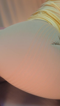 Fake spermaflut pOV: Dicke titten muschi Penetration &creampie in leggings - Lilykoti