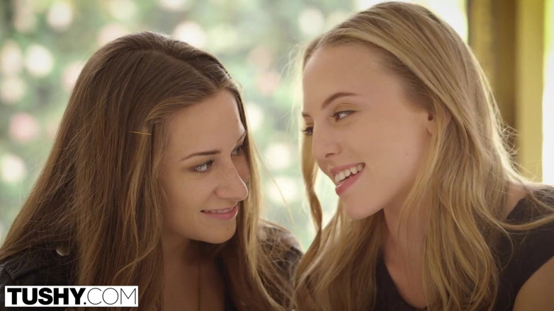 Tushy: Le ragazze tushy Cassidy Klein e Aubrey Star fanno sesso...
