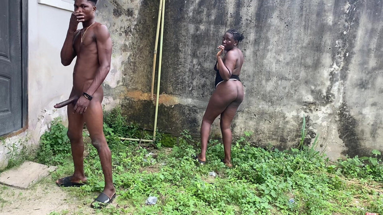 Creamyshuga: Elle chevauche si bien cette grosse bite