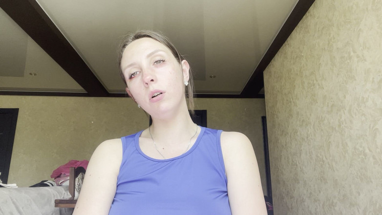 Hottie goddess: Ám ảnh ho của người phụ nữ bệnh hoạn