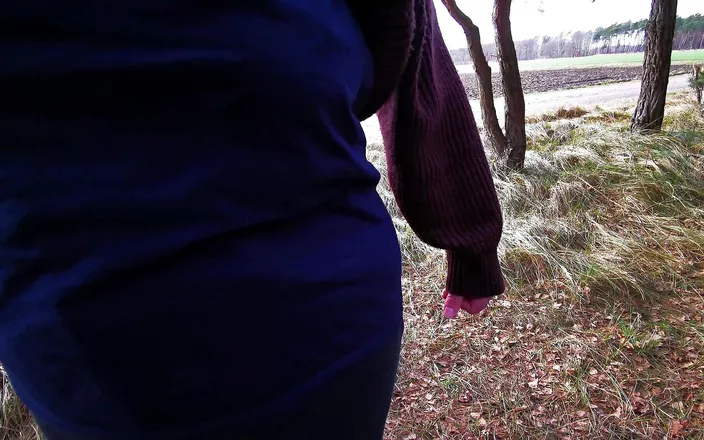 Bouncy Tits Action: Get Naked in Winter for Tit Slapping