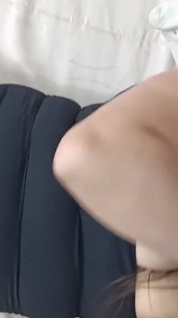Vecina Colombiana De Gran Chocho Come La Verga De Su Vecino Cuando Su Marido Se Va a Trabajar