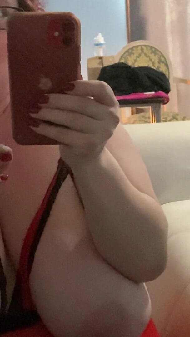 Rose Westt Studios: Bbw bú và đụ cu giả trong gương