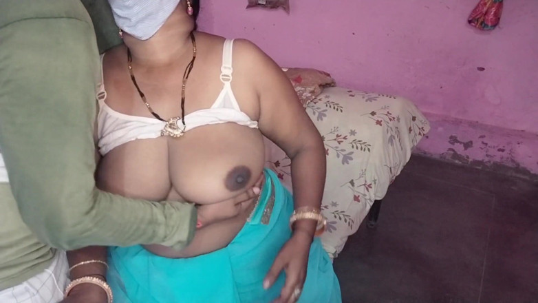 Yourgeeta8899: Švagrová odpočíval, můj penis se vztyčil poté, co jsem viděl...