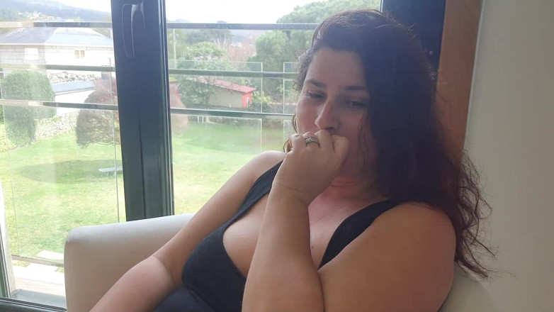 ExpressiaGirl: Omg! Nevlastní syn se vystříká do macechy a myslí si, že...