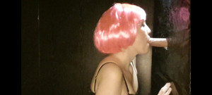 Nefertiti: Sexy růžová gloryhole