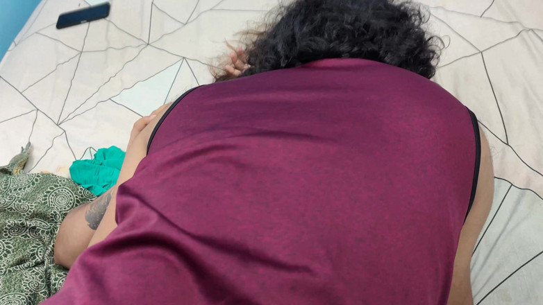 Vaigavarun45: Romance caliente de parejas mallu