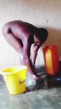 She Baths After Getting Fucked Hard,big Booty Slut