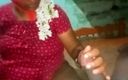 Priyanka priya: Une prof tamoule priyanka taille une pipe