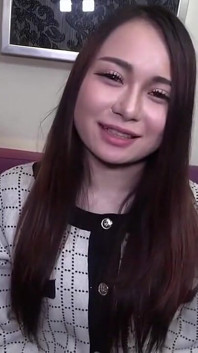 Asian Angel 25493