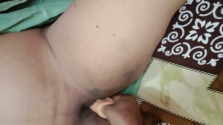 unwelcomeland: Caliente chica caliente bhabhi ji chut fad diya bur gordo...