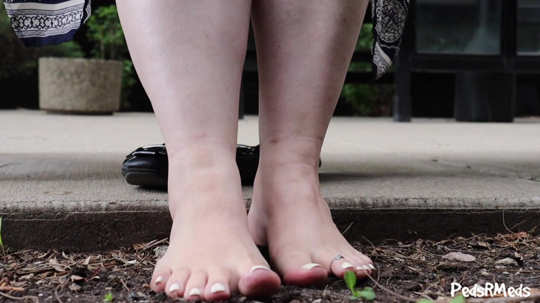 PedsRMeds: Shortlivedtyranny Barefoot in the Garden