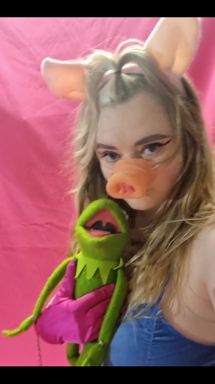 Bunny Royle: Sexy fräulein piggy bigg, titten hupen