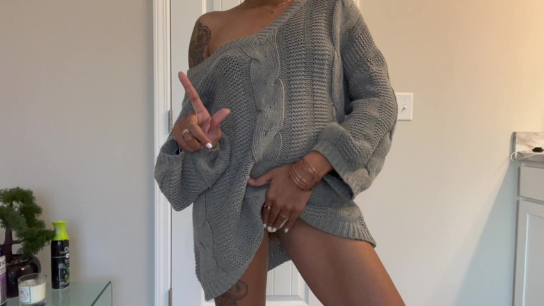 Mya Mula Goddess: Blusa fetiche por provocação