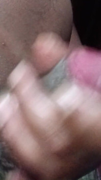 Energicky zatřeste svým penisem