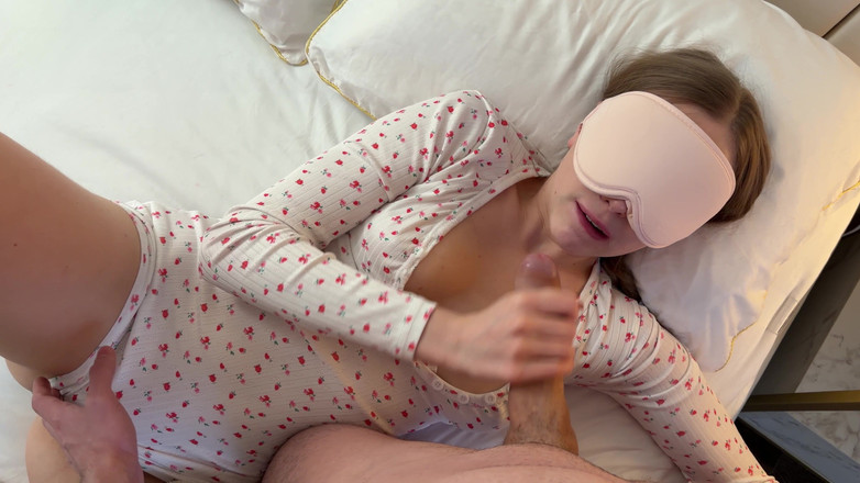 Arisha Mills: La matrigna si è svegliata con un "in bocca" - nessuno lo saprà