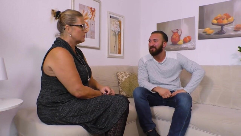 Deutschland porn: Jovem garanhão fode sexy Milf!