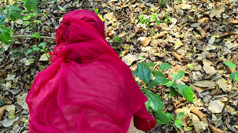 Ankush raj: Ritika Had Gone for a Walk in the Forest to...