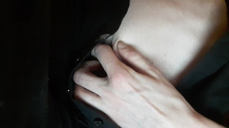 Christy G: Sexy milf rijdt op een dildo