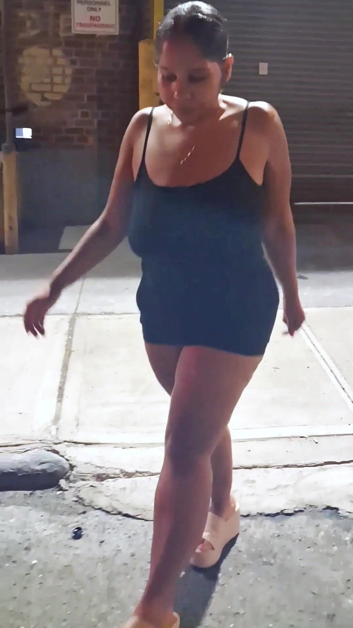 PutiLing: Skirt mini kaki tebal mengusik wanita Puerto Rican platform kasut...