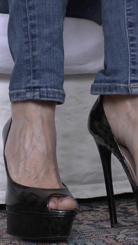 Para Tacones Altos Squirt, Squirt Off In My High Heels, POV, JOI, Lady Victoria Valente