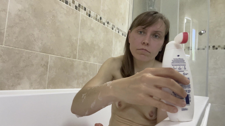 Wamgirlx: Wytrysk kobiet w wannie