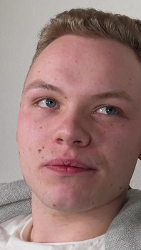 Ben (22) - Junger Twink, Handjob Und Piss