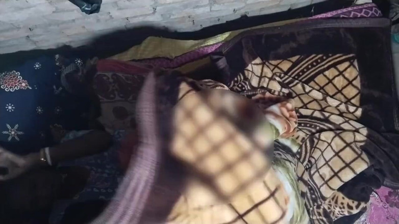 Pumi: Indisches heißes video