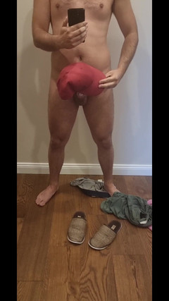 ShyCummerBoy: Cewek sange ini lagi asik besar di depan cermin