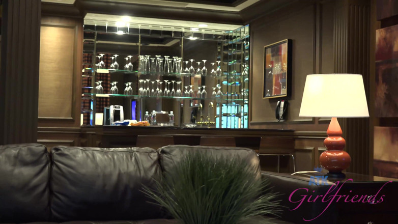 ATK Fans (Girlfriends): Virtual vacation in Las Vegas with naughty Cleo Vixen