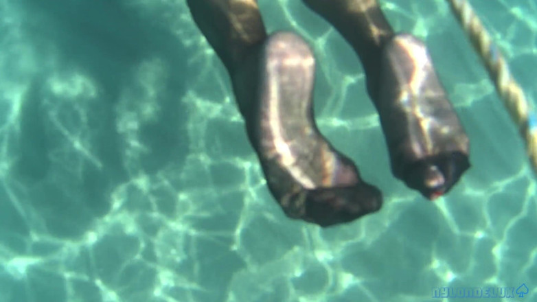 Nylondelux: Black Stocking in the Sea