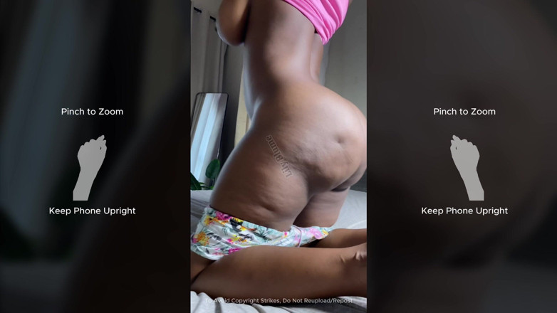 Afrocummy: Adik tiri tetangga pura-pura kehilangan kuncinya. Datang untuk selingkuh