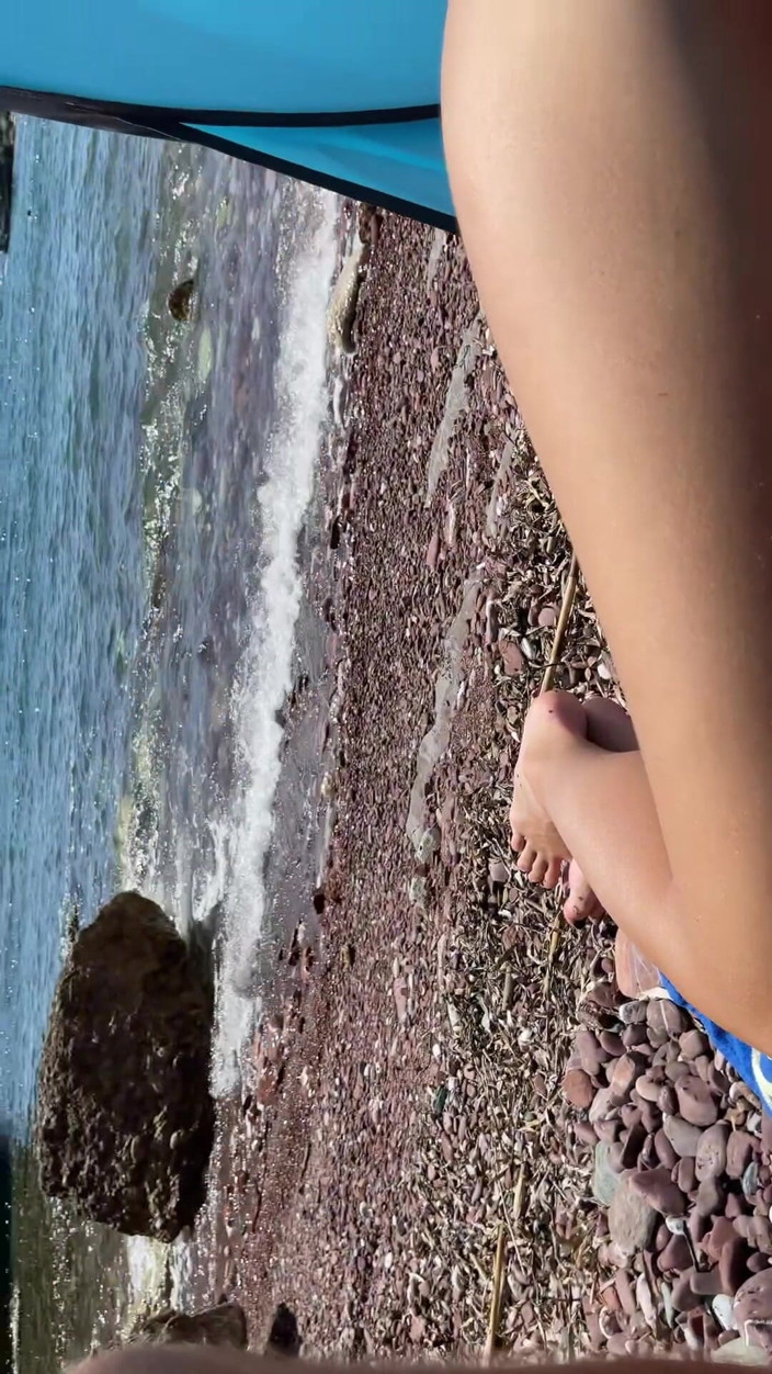 Johnny Grey: Super Risky Blowjob on Beach with 18yo Amateur Teen - Yoya Grey