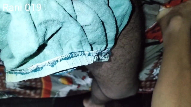 Rakesh: 我的印度家庭主妇的最佳骑乘