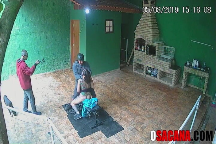 Amateur world: Instructor Takes Advantage of Student and Security Cameras Record Everything